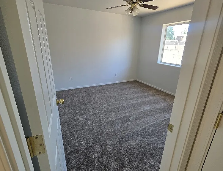 3225 N Yavapai St — Photo 7