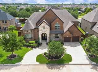 10306 Grape Creek Grove Ln, Cypress, TX 77433