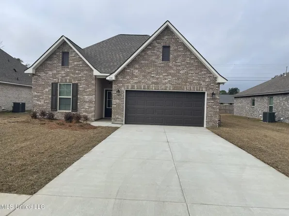 841 Ahoy Dr, Biloxi, MS 39532