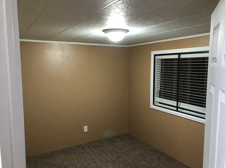 209 Pintler St — Photo 22