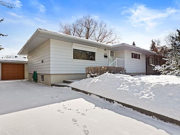 3rd image of 3414 31st St SW