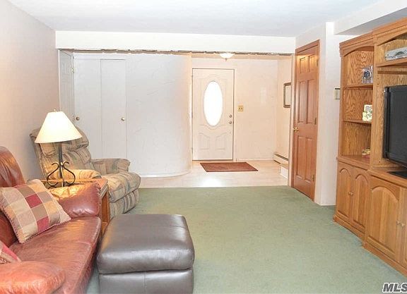 2nd image of 15 Courtney Dr
