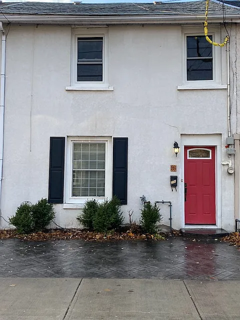236 Sydenham Street — Photo 1