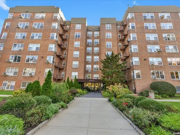 18-70 211 Street #4A, Bayside, NY 11360