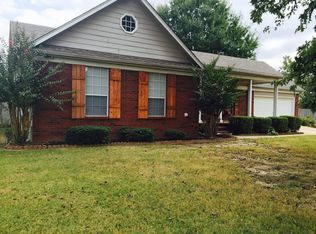 24 Miss Helen Cir, Brighton, TN 38011