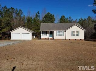 519 Parrish Farm Ln, Benson, NC 27504