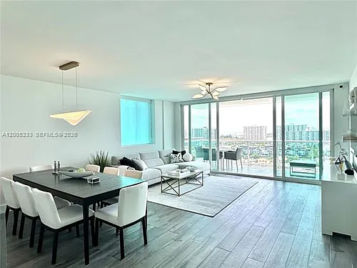 400 Sunny Isles Blvd Photo 1