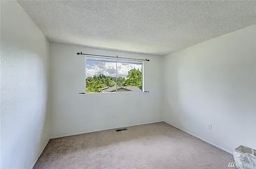 19018 68th Ave NE Photo 1