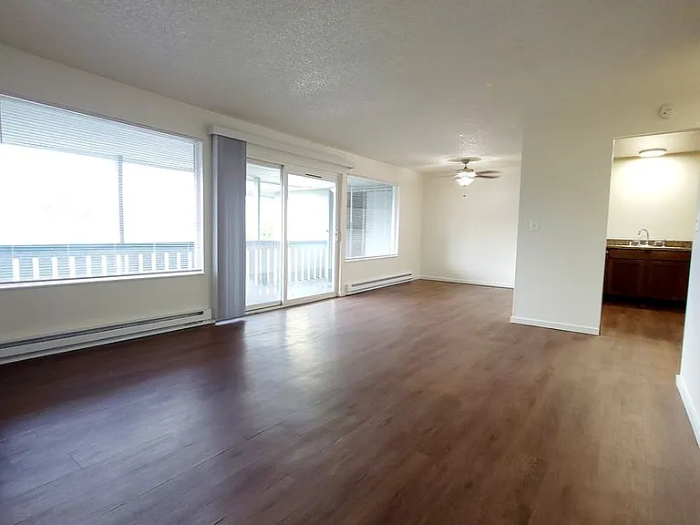 Sun Vista — Photo 11
