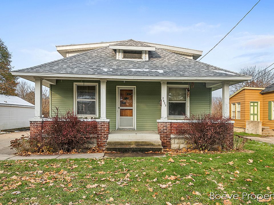 1st image of 2823 Coit Ave NE