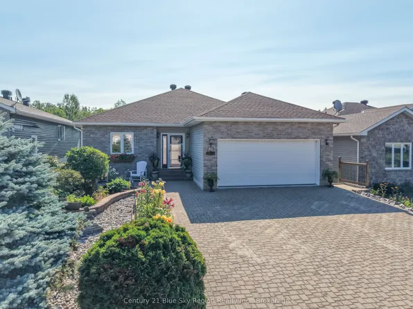 82 Kilby Ln, Callander, ON P0H 1H0
