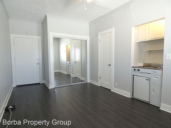 4th image of 1005 Orange Ave APT 11