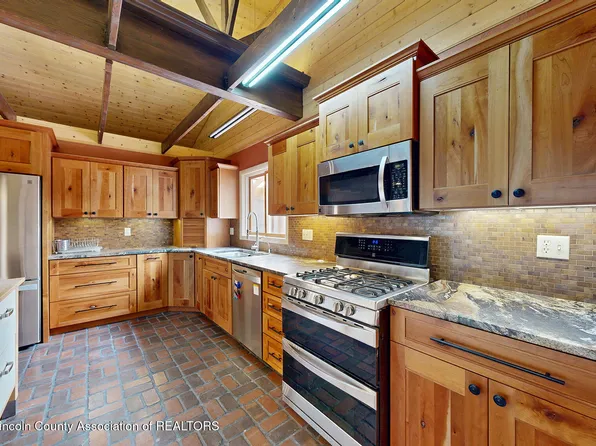 109 Snowcap Dr, Ruidoso, NM 88345