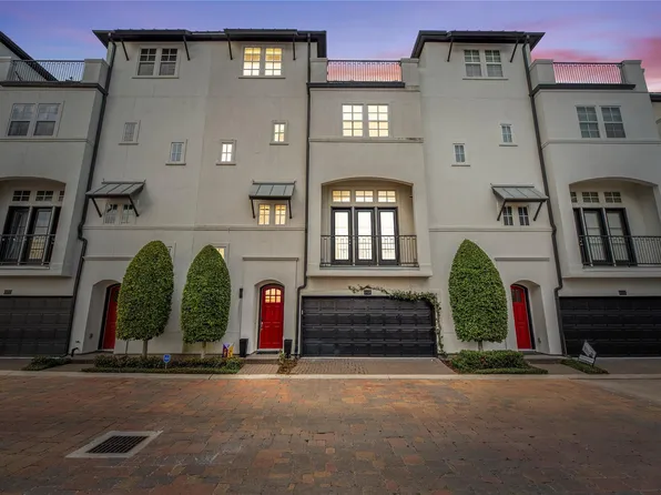 8928 Lakeshore Bend Dr, Houston, TX 77080