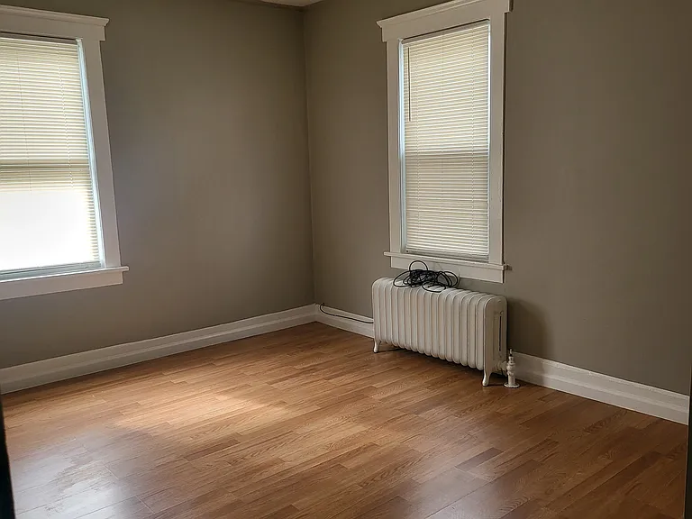 1036 North Ave #2 — Photo 6