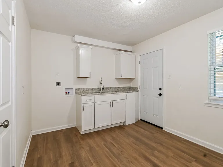 1018 N 7th St — Photo 5