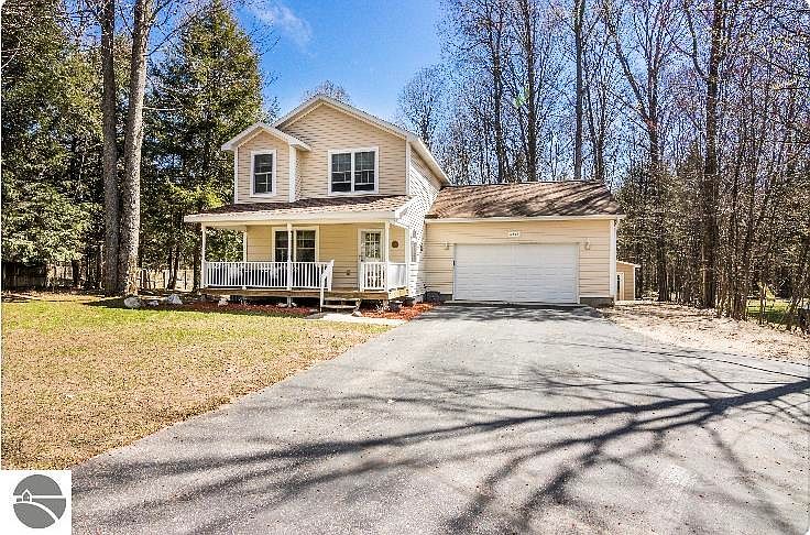 1st image of 8565 Bent Pine Dr