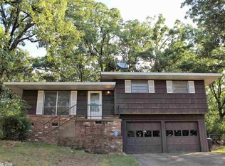 30 Cliffwood Cir, N Little Rock, AR 72118