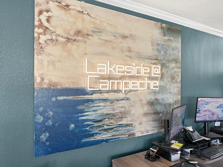 Lakeside at Campeche — Photo 37