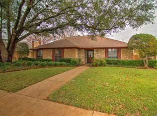 208 Randy Lee Ln, McKinney, TX 75071