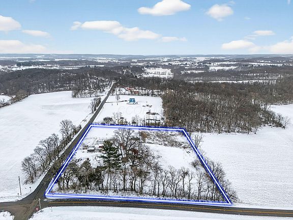 5th image of 6985 Royalton Rd SW