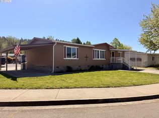 1312 Sunny Ct, Sutherlin, OR 97479