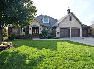 5921 S Brightwater Trl, Springfield, MO 65810