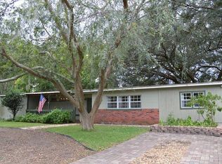 514 Herchel Dr, Temple Terrace, FL 33617
