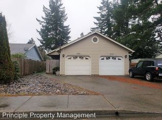 1926 30th St, Florence, OR 97439