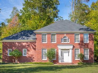 1607 Gunston Hall Rd, Hixson, TN 37343