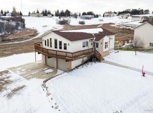 3009 Hillside Rd NW, Mandan, ND 58554