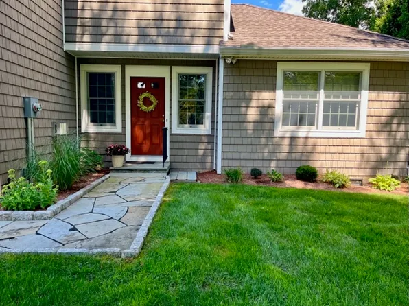 (undisclosed Address), Thornwood, NY 10594