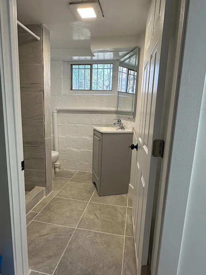 1 bed, $700 — Photo 2