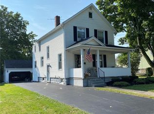 16 Bennett Ave, Oakfield, NY 14125