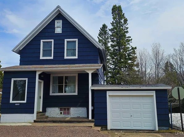 57594 Rockland St, Calumet, MI 49913