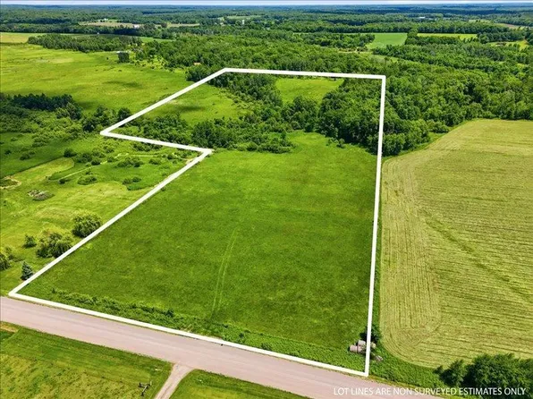 Ivy Rd, Milaca, MN 56353
