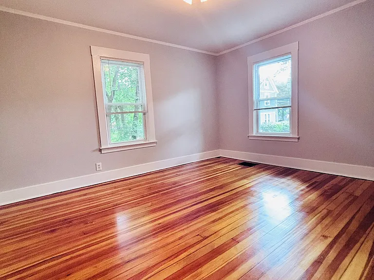 6 Howard Ave #1 — Photo 19
