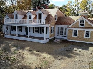 51 Langsford Rd, Kennebunkport, ME 04046