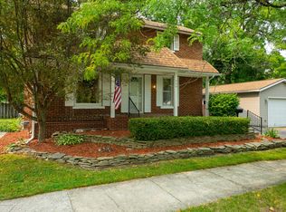 207 N Emmons St, Saint Johns, MI