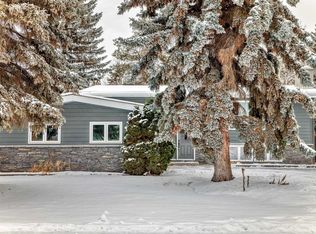 12404 39th Ave NW, Edmonton, AB T6J 0N2