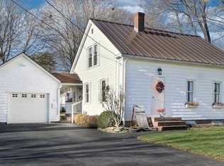 37 Robie St, Gorham, ME 04038