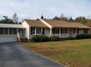 73 Venable Dr, Kilmarnock, VA