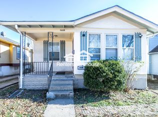 1909 S Overton Ave, Independence, MO 64052