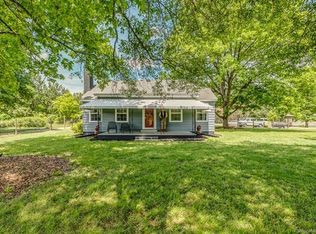 1632 Ridge Rd, Charlotte, NC 28262