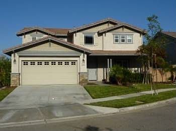 1st image of 15981 Avenal Ct