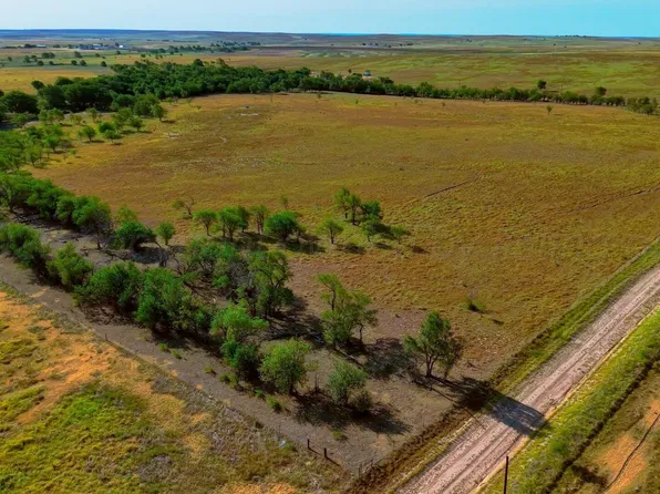 NW Mobeetie, Mobeetie, TX 79061