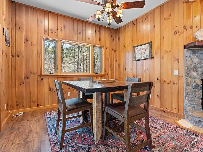 18 Natures Edge Rd — Photo 7
