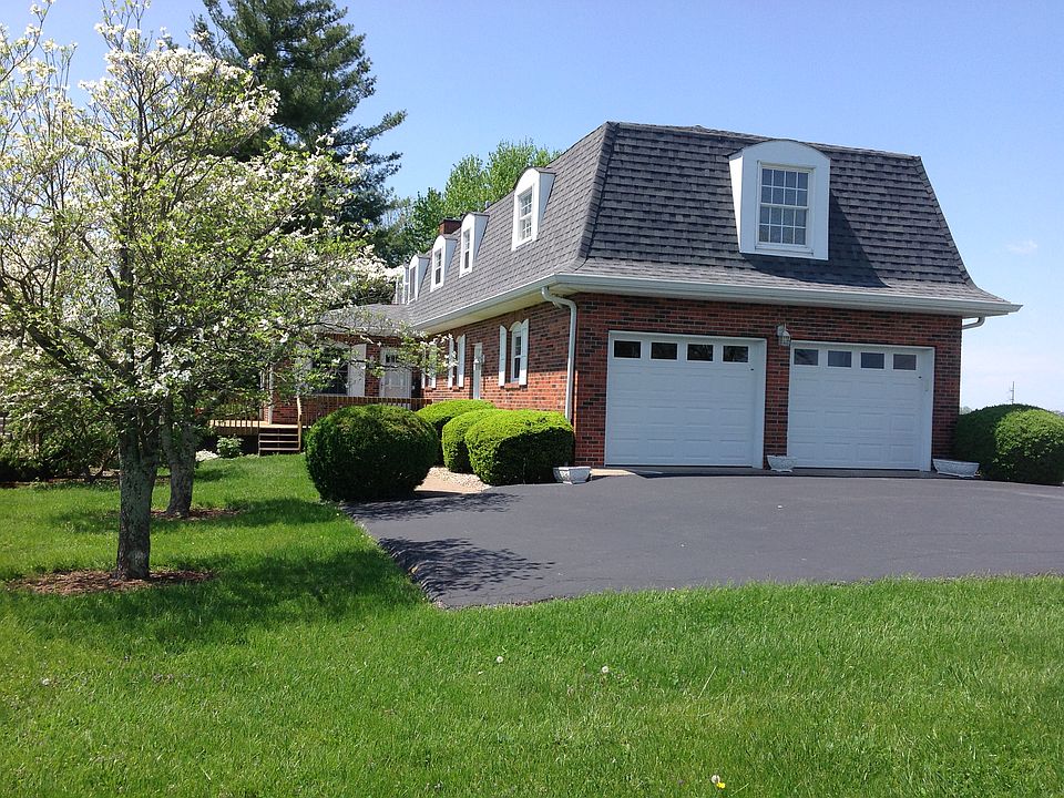 Oversized 2 car garage.