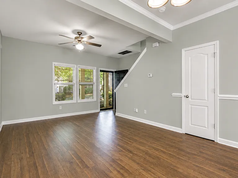 12308 Cross Meadow Rd — Photo 3