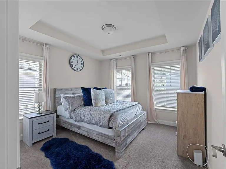 2042 Violet Ln — Photo 39